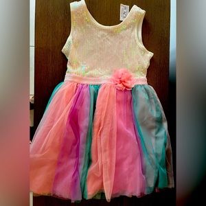 The Children’s Place: Girls multi color, tulle dress, size M 7/8.